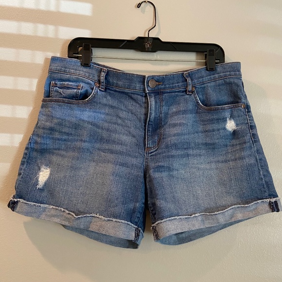 Loft Denim Roll Shorts Sz 12 - Picture 1 of 6
